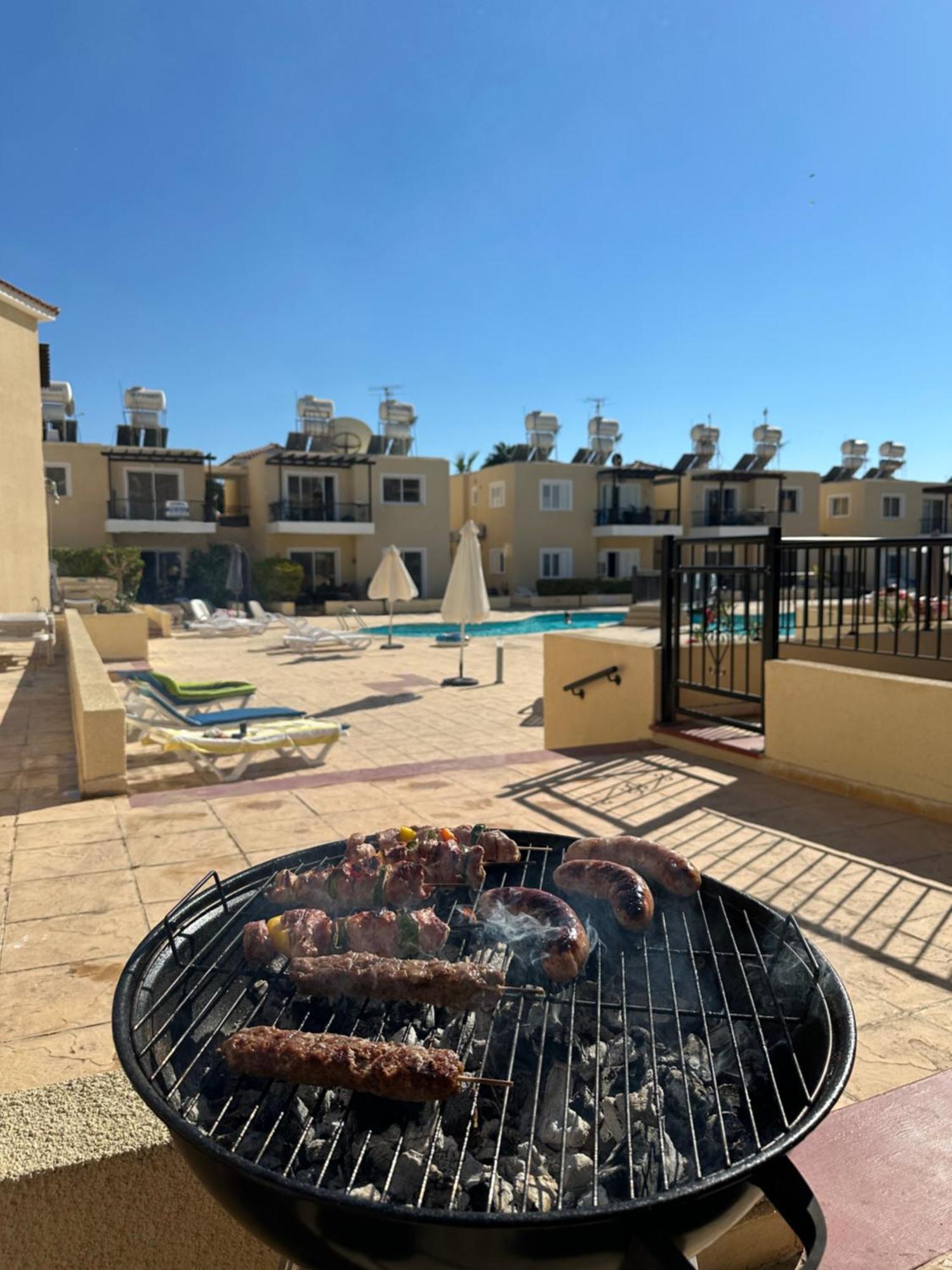 Paphos Sirena Sunrise, Apartment 4 מראה חיצוני תמונה