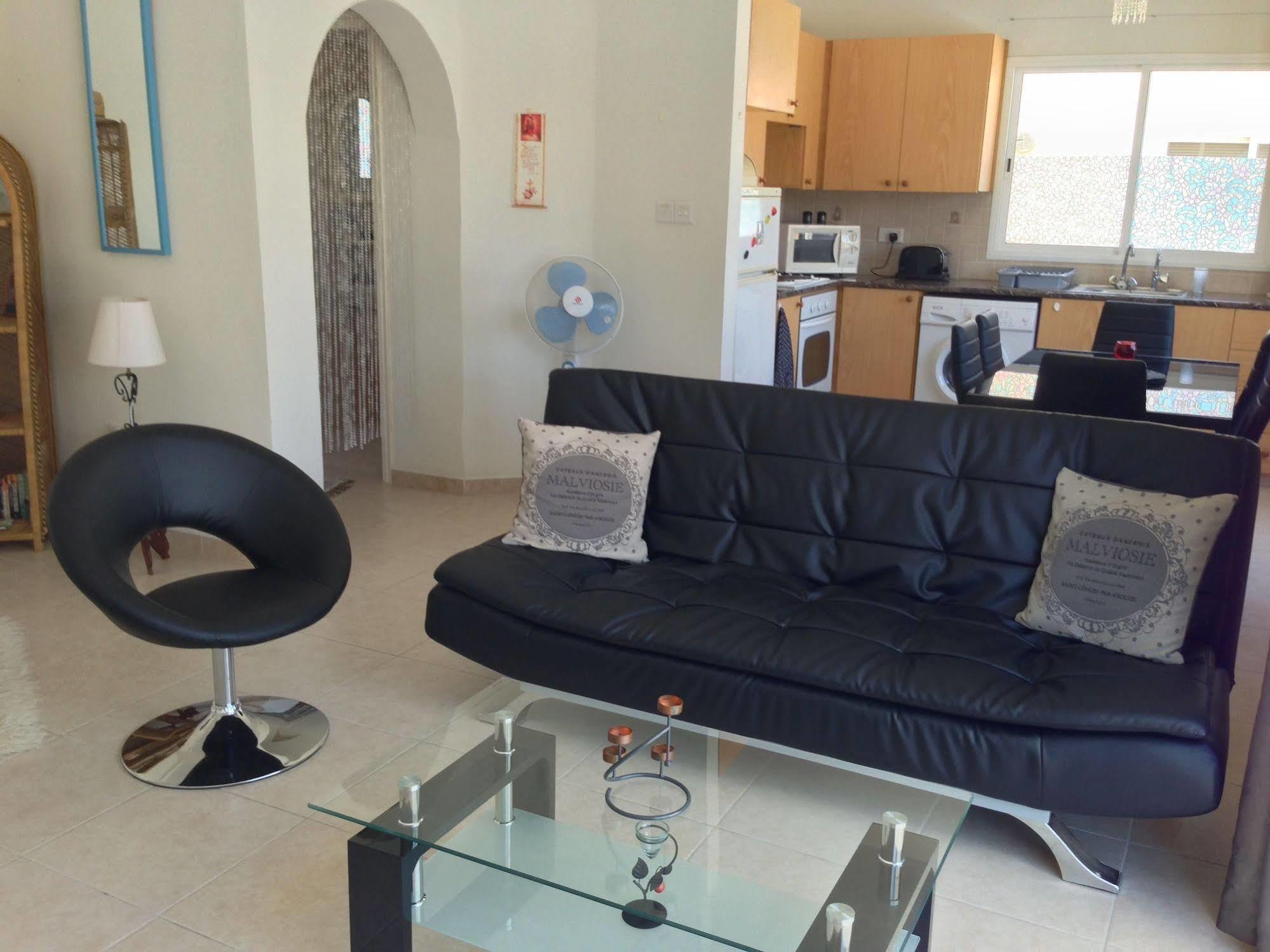 Paphos Sirena Sunrise, Apartment 4 מראה חיצוני תמונה