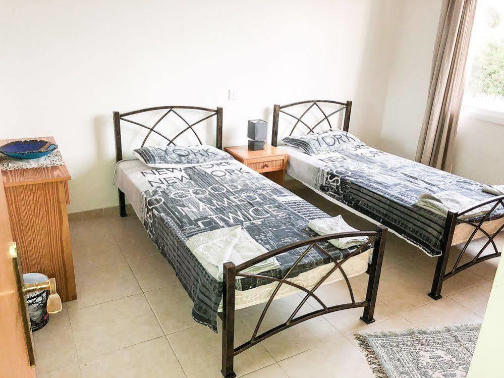Paphos Sirena Sunrise, Apartment 4 מראה חיצוני תמונה